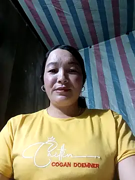 Snapshot of Bliss_rose chatting on 09/16/25, 12:17 Bliss rose online show from 09/16/25, 12:17