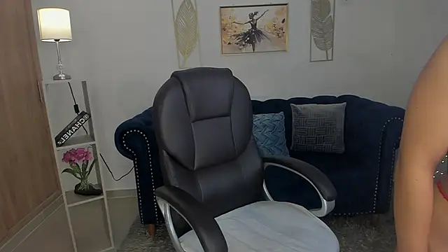 Saskia litt online show from 10/20/25, 04:35