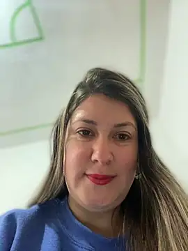 Snapshot of Abby-LS chatting on 09/17/25, 12:07 Abby-LS online show from 09/17/25, 12:07