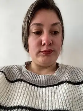 Snapshot of Abby-LS chatting on 11/05/25, 05:35 Abby-LS online show from 11/05/25, 05:35