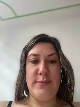 Snapshot of Abby-LS chatting on 11/20/25, 01:11 Abby-LS online show from 11/20/25, 01:11