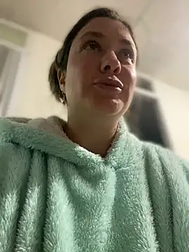 Snapshot of Abby-LS chatting on 11/30/25, 11:31 Abby-LS online show from 11/30/25, 11:31