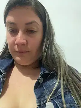 Snapshot of Abby-LS chatting on 12/14/25, 11:20 Abby-LS online show from 12/14/25, 11:20