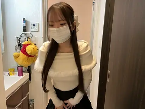 nano-da-u online show from 10/31/25, 07:04