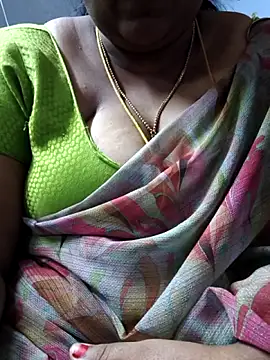 TAMIL ELAKKIYA online show from 12/19/25, 08:10