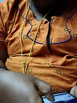 TAMIL ELAKKIYA online show from 12/19/25, 08:38