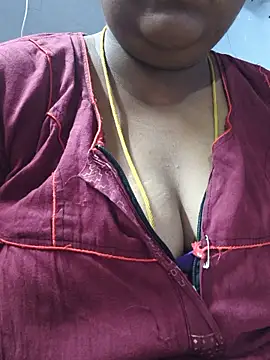 TAMIL ELAKKIYA online show from 06/11/26, 12:32