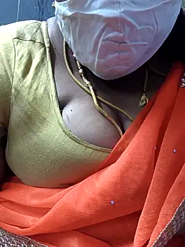 Snapshot of TAMIL_ELAKKIYA chatting on 07/29/26, 05:33 TAMIL ELAKKIYA online show from 07/29/26, 05:33