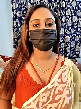 Snapshot of Cute-lusi chatting on 10/07/25, 07:00 Cute-lusi online show from 10/07/25, 07:00