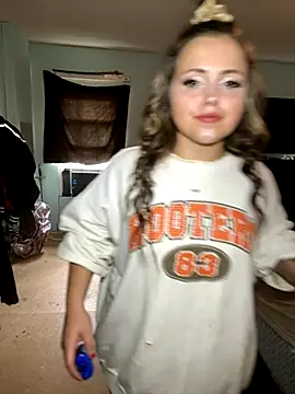 JuicyExxxperience online show from 09/25/25, 05:27