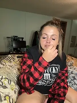 JuicyExxxperience online show from 10/15/25, 02:50