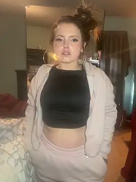 JuicyExxxperience online show from 12/01/25, 02:00