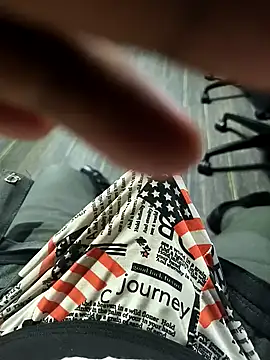 hotboy43339 online show from 11/18/25, 08:24