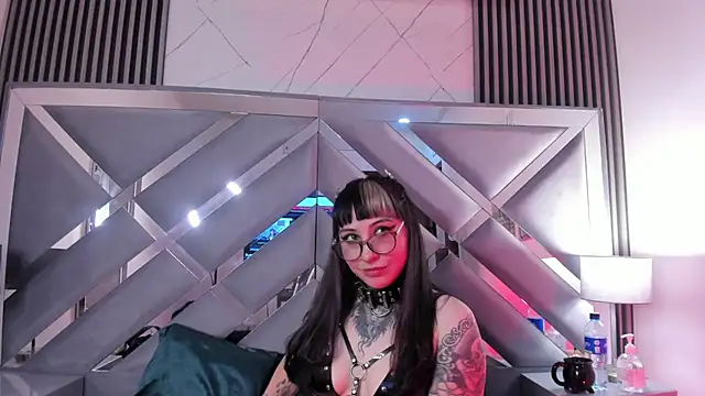 Ravenna666  online show from 01/11/26, 07:19