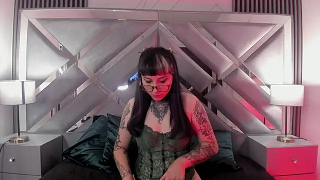 Ravenna666  online show from 01/14/26, 12:22