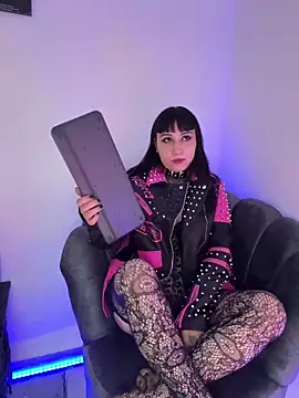 Ravenna666  online show from 03/27/26, 11:15