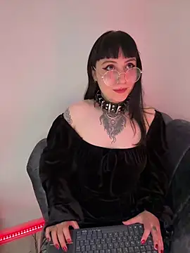 Ravenna666  online show from 04/10/26, 09:52