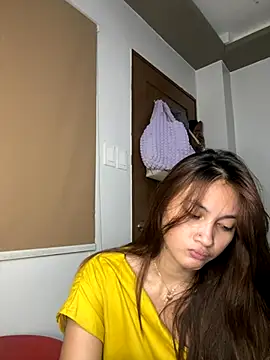 Snapshot of LanySylvia chatting on 11/17/25, 05:19 LanySylvia online show from 11/17/25, 05:19