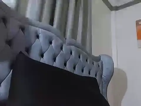 charlie0728 online show from 12/15/25, 06:45