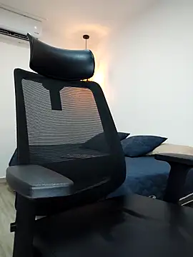 damian bull online show from 09/24/25, 08:12