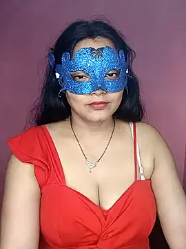 Snapshot of MEERAcle chatting on 10/14/25, 01:12 MEERAcle online show from 10/14/25, 01:12