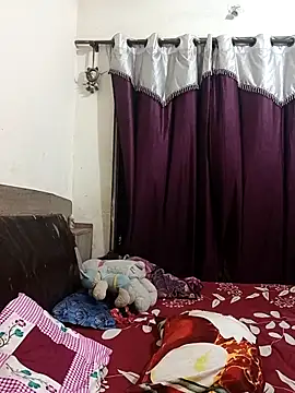 MEERAcle online show from 03/12/26, 02:23