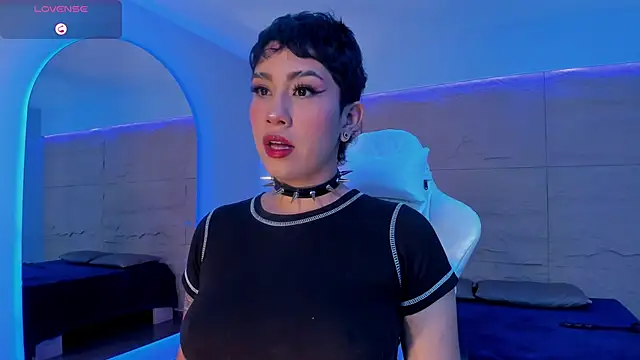 ZahaRose online show from 09/10/25, 04:29