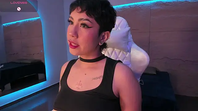 ZahaRose online show from 09/13/25, 06:18