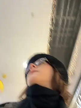 Only April online show from 12/05/25, 08:01