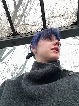 Only April online show from 04/05/26, 04:31