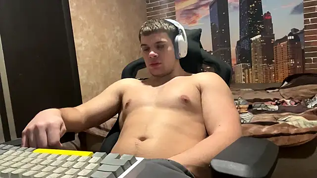 MusclePhantom online show from 02/10/26, 09:41