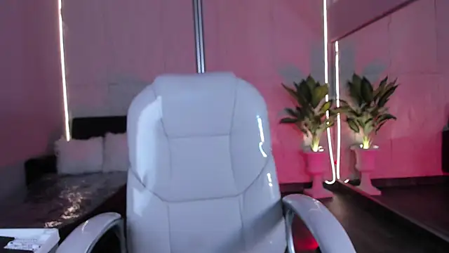 HannaPotther online show from 02/03/26, 12:32