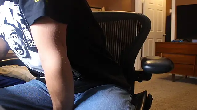 jjjjjfive online show from 10/19/25, 06:36