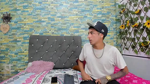 partdemonlatin666 online show from 10/03/25, 07:55