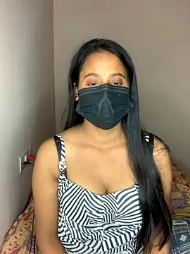 Priya baby0 online show from 11/22/25, 05:23