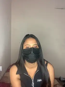 Priya baby0 online show from 12/17/25, 05:19