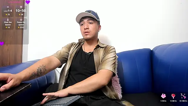 Snapshot of juanmechanic_ chatting on 09/11/25, 07:47 juanmechanic online show from 09/11/25, 07:47