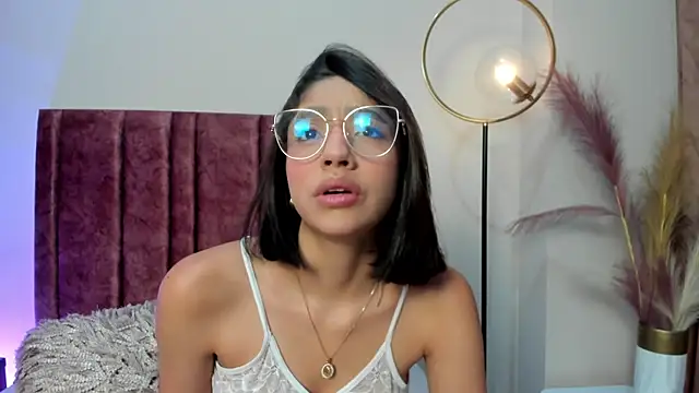 IvyJhons online show from 01/10/26, 12:07