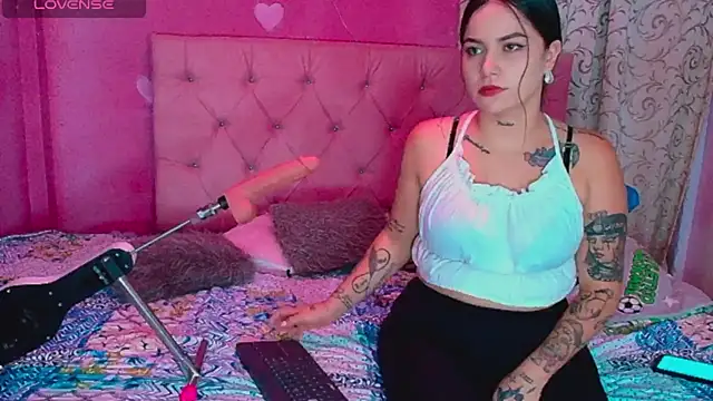 Lali HOtt online show from 10/10/25, 06:40