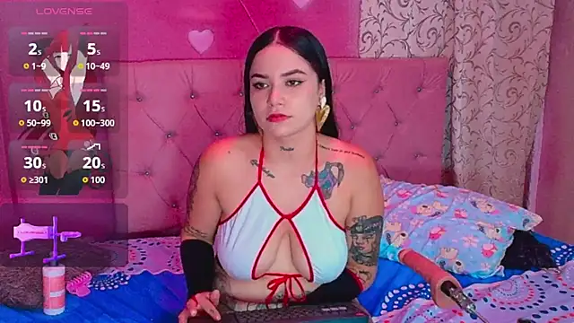 Lali HOtt online show from 10/17/25, 05:37