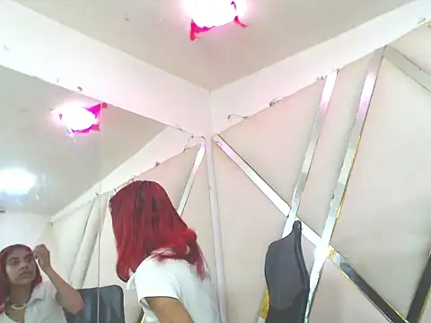 TifannyHott online show from 02/09/26, 07:40