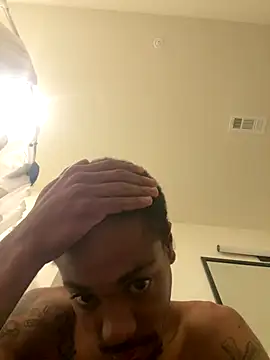 huhgtr online show from 11/07/25, 04:07