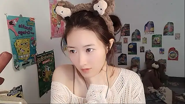 Snapshot of Moonlight-23 chatting on 09/12/25, 02:44 Moonlight-23 online show from 09/12/25, 02:44