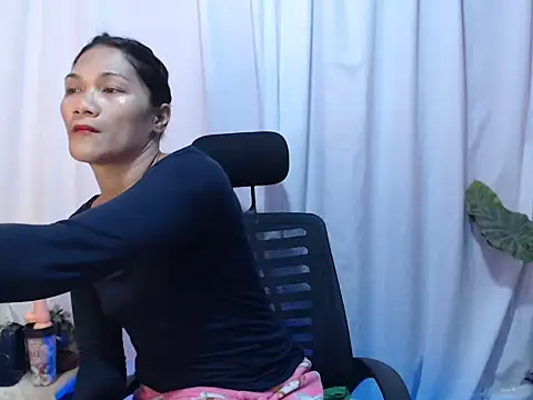 hot gold69 online show from 05/25/26, 12:11
