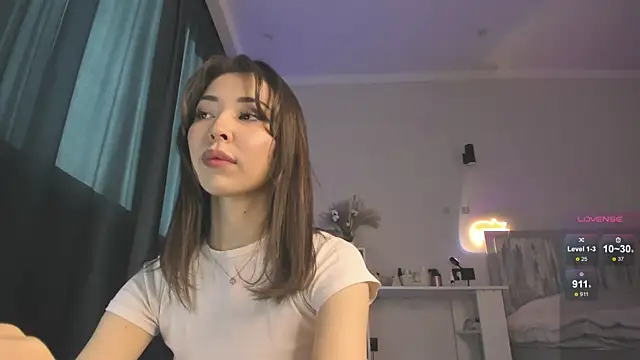 devaivy online show from 09/15/25, 10:37