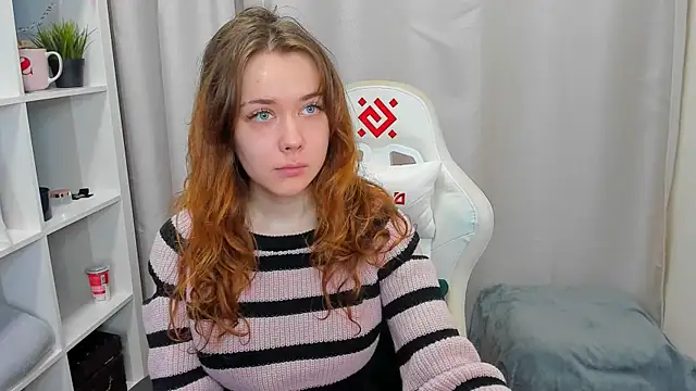 Snapshot of Anabel_Montereau chatting on 09/22/25, 09:11 Anabel Montereau online show from 09/22/25, 09:11