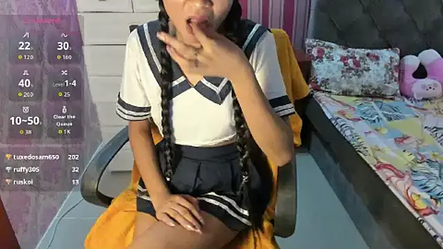 Mica Jones online show from 05/19/26, 01:56