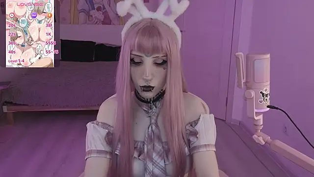 Nana stolass online show from 03/25/26, 08:09