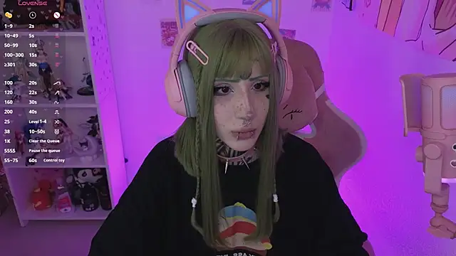 Nana stolass online show from 05/13/26, 07:00