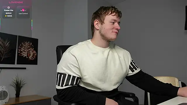 Richard Dullas online show from 09/30/25, 12:21